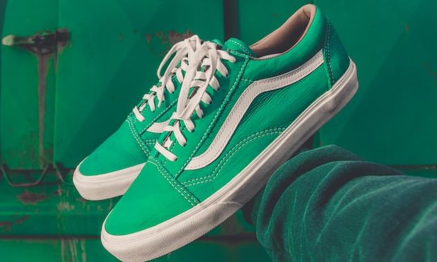 Zapatillas Vans: una tendencia juvenil que trasciende en el tiempo