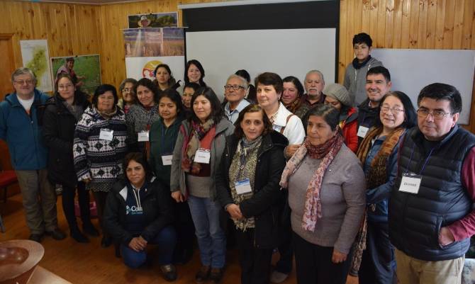 Se realizó encuentro de “Artesanos del Humedal” en Punucapa