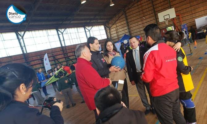 Lanco se cuadró por el deporte y la actividad física