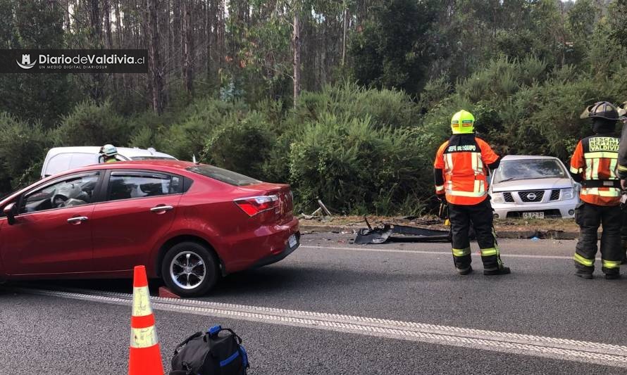 Ruta Valdivia-Paillaco parcialmente habilitada tras accidente en Cuesta Cero