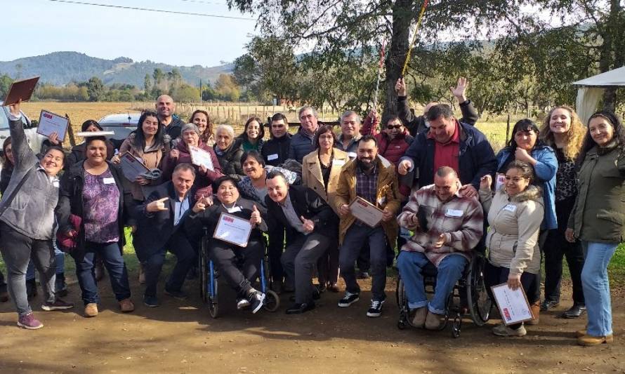 Programa inclusivo entregó apoyo a emprendedores en situación de discapacidad