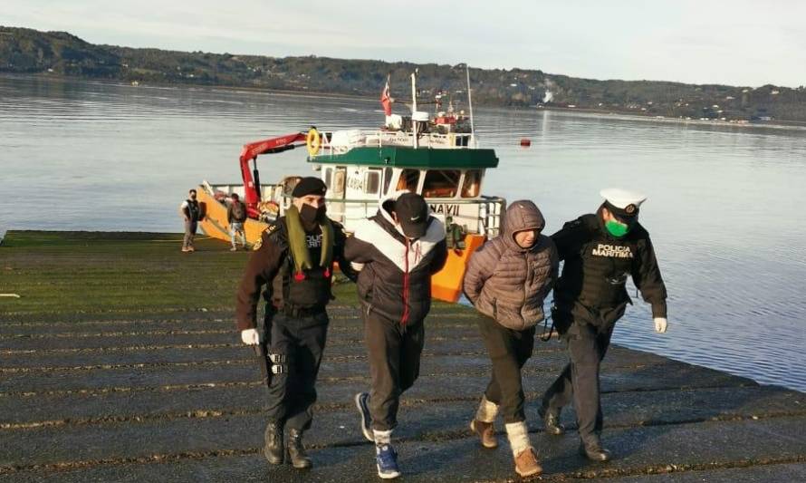 Quemchi: Autoridad Marítima decomisó 3.4 toneladas de salmón en Chiloé