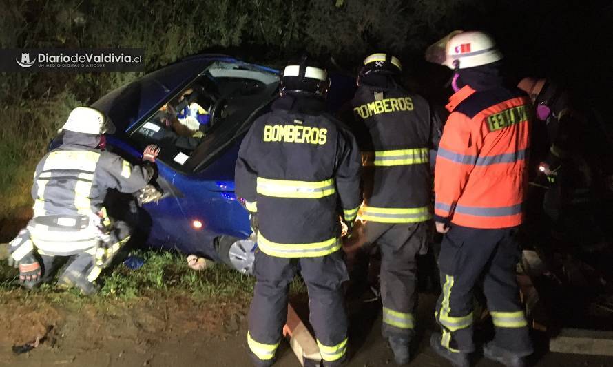 Accidente en ruta Valdivia-Paillaco dejó una persona lesionada