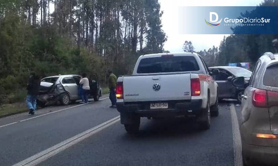 Cuesta El Cero: Colisión por alcance dejó lesionados 