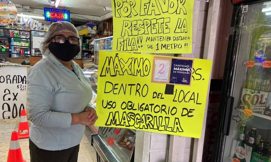 Autoridad sanitaria fiscalizó medidas de distanciamiento en comercio de Los Ríos