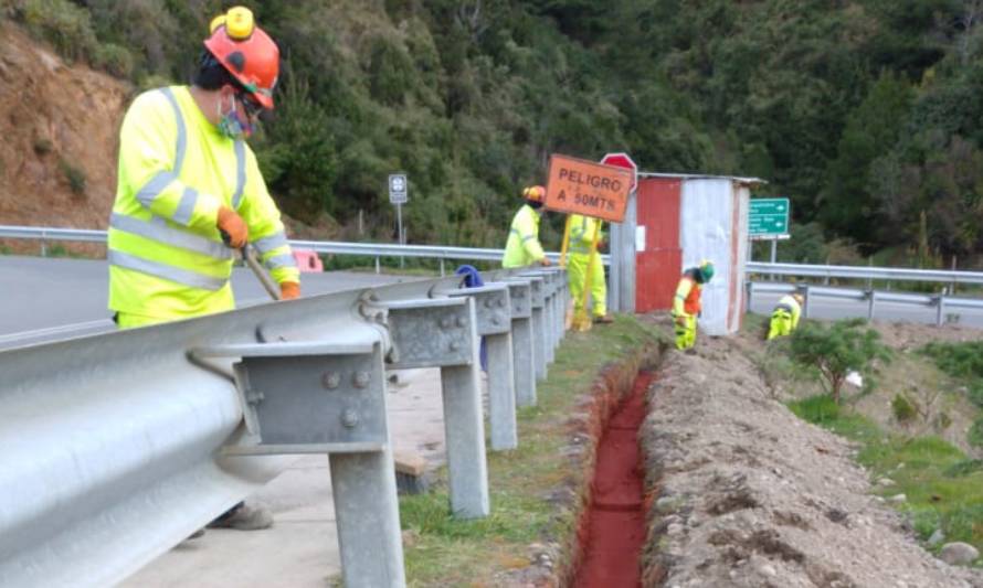 Saesa realizó instalación de luminarias eficientes en la zona costera de Mariquina