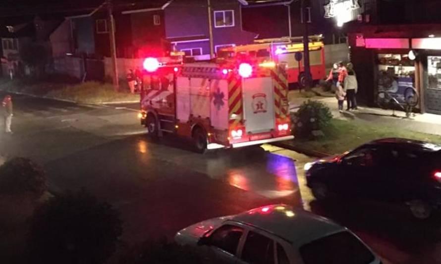 Motociclista protagonizó accidente de tránsito con un vehículo particular en Los Lagos