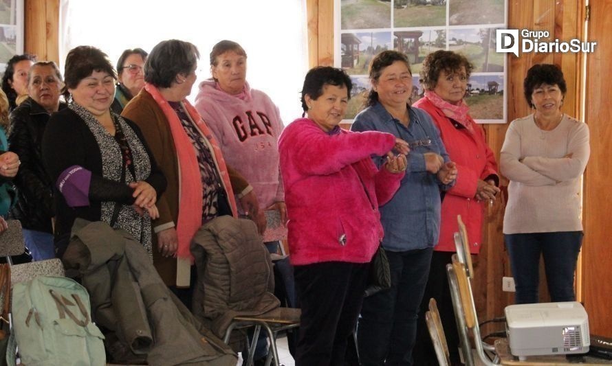 Invitan a mujeres de Lanco a participar en encuentro sobre prevención de cáncer