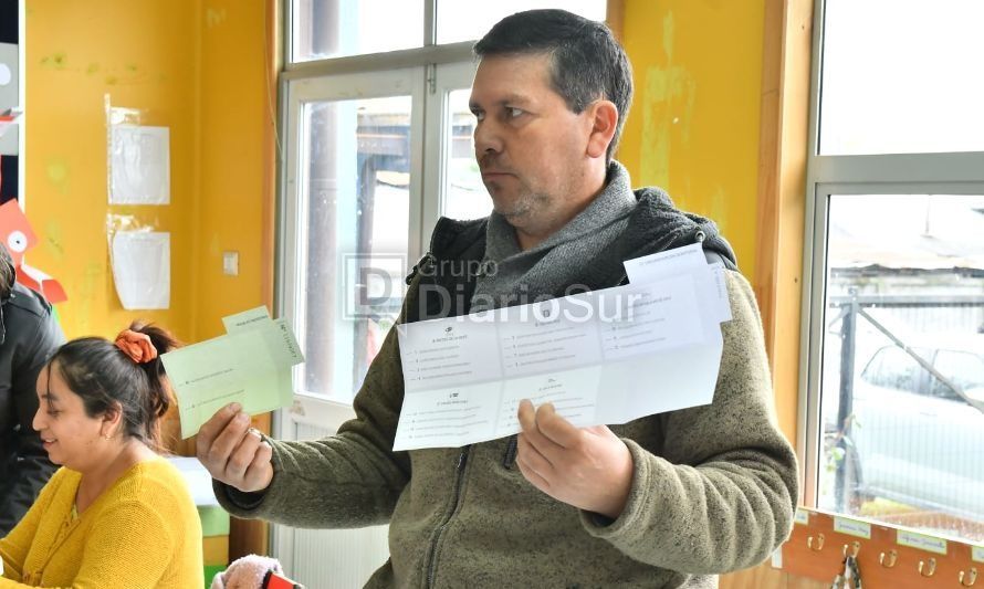 Mesa podría ser impugnada en Osorno por doble voto