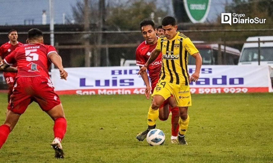 Deportes Valdivia volvió a tener una deslucida actuación como local y el que más sufre es el hincha. Crédito: campeonatochileno.cl.
