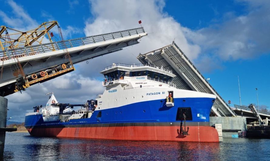 Barco de transporte de peces más grande de Latinoamérica fue construido en Valdivia 