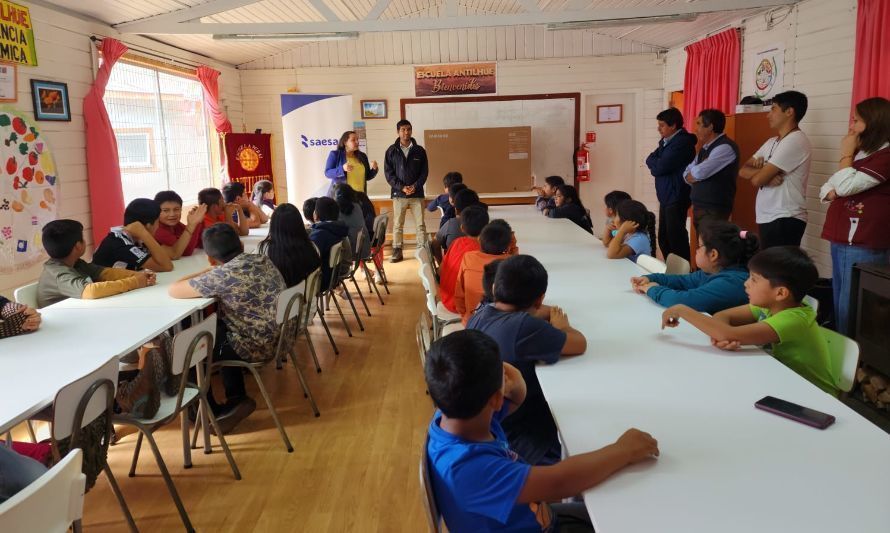 Saesa impulsa la educación en Los Ríos a través del programa "Escuela con Energía"
