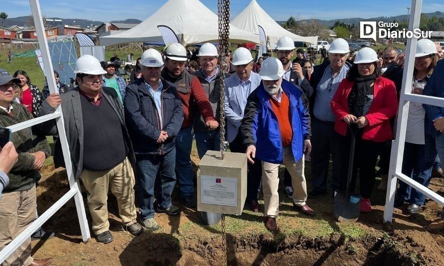Instalan la primera piedra de proyecto habitacional para 137 familias en Lanco