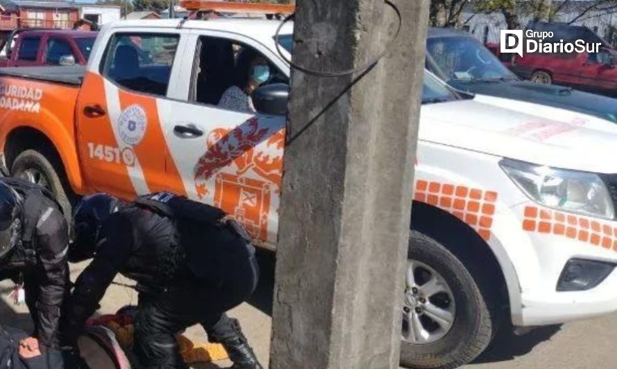 Dañan camioneta de seguridad ciudadana y amenazan a inspectores