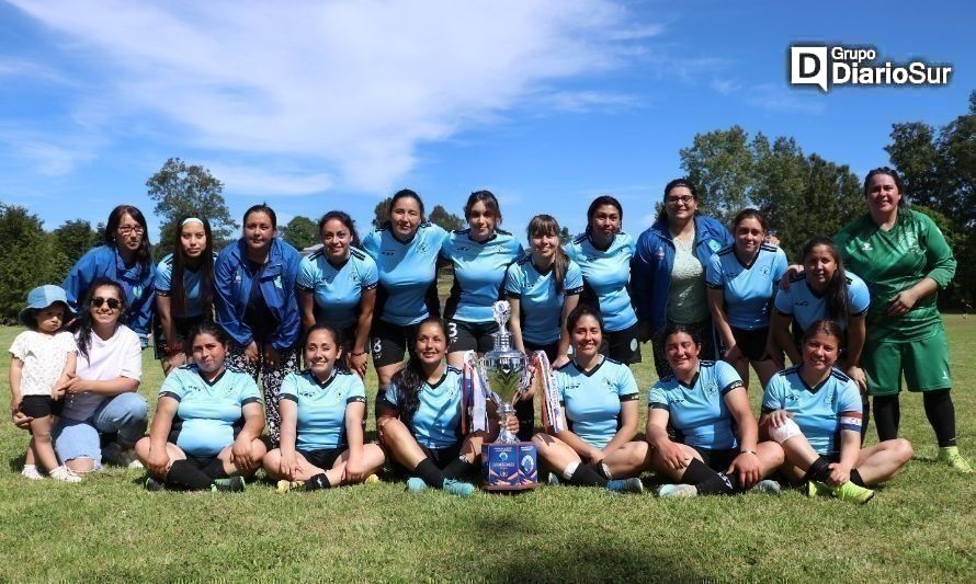 Serie femenina de Loncopán se consagra como Bicampeona de ANFA 