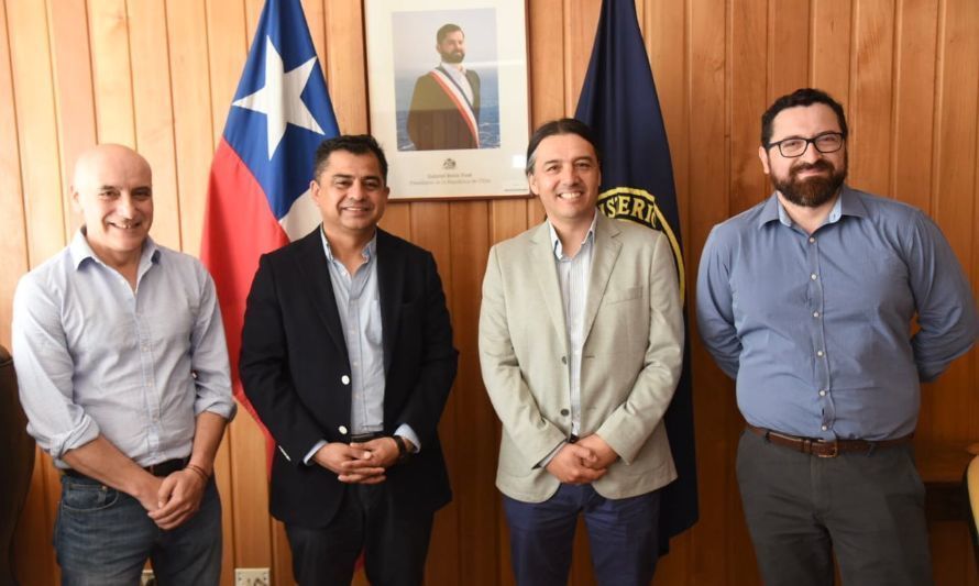 Presentan a nuevo coordinador birregional de Comisión Nacional de Riego