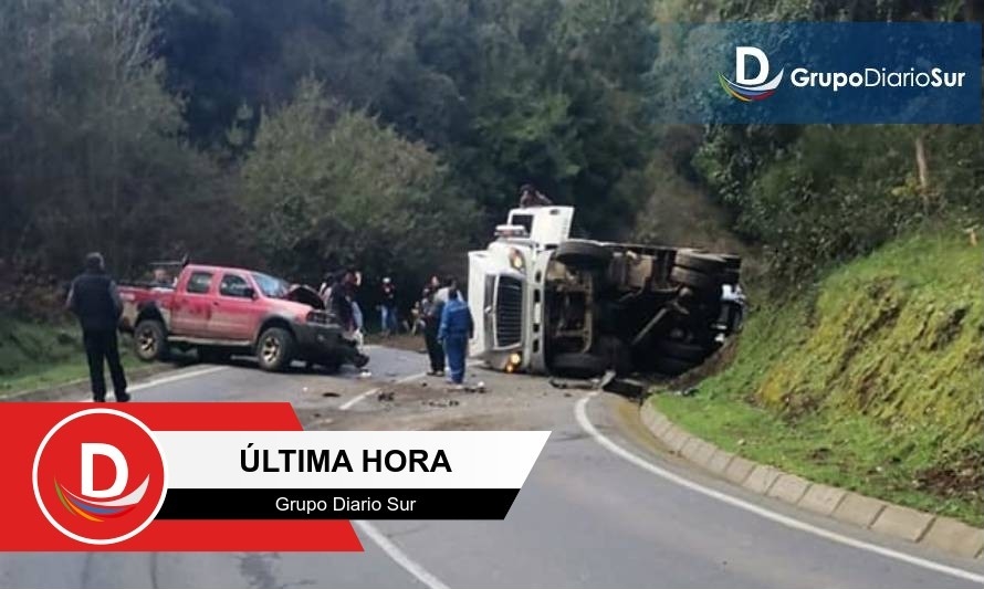 Informan sobre colisión vehicular en Trumao, comuna de La Unión